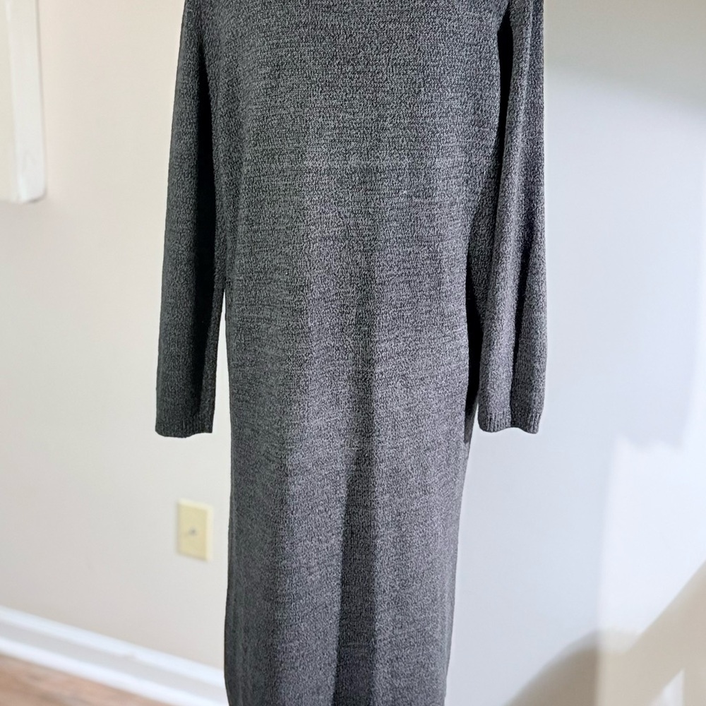 Long Cardigan - Picture 3 of 4